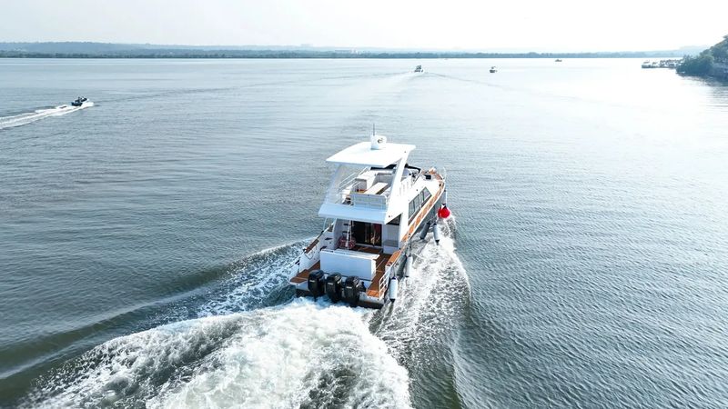 Custom Built 55 | Polaris