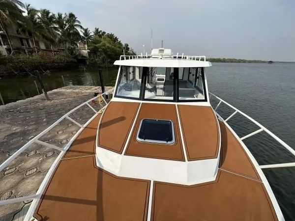 Neil Marine 35 | Manta Ray