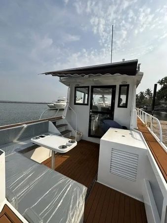 Neil Marine 35 | Manta Ray