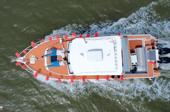 Neil Marine 35 | Manta Ray