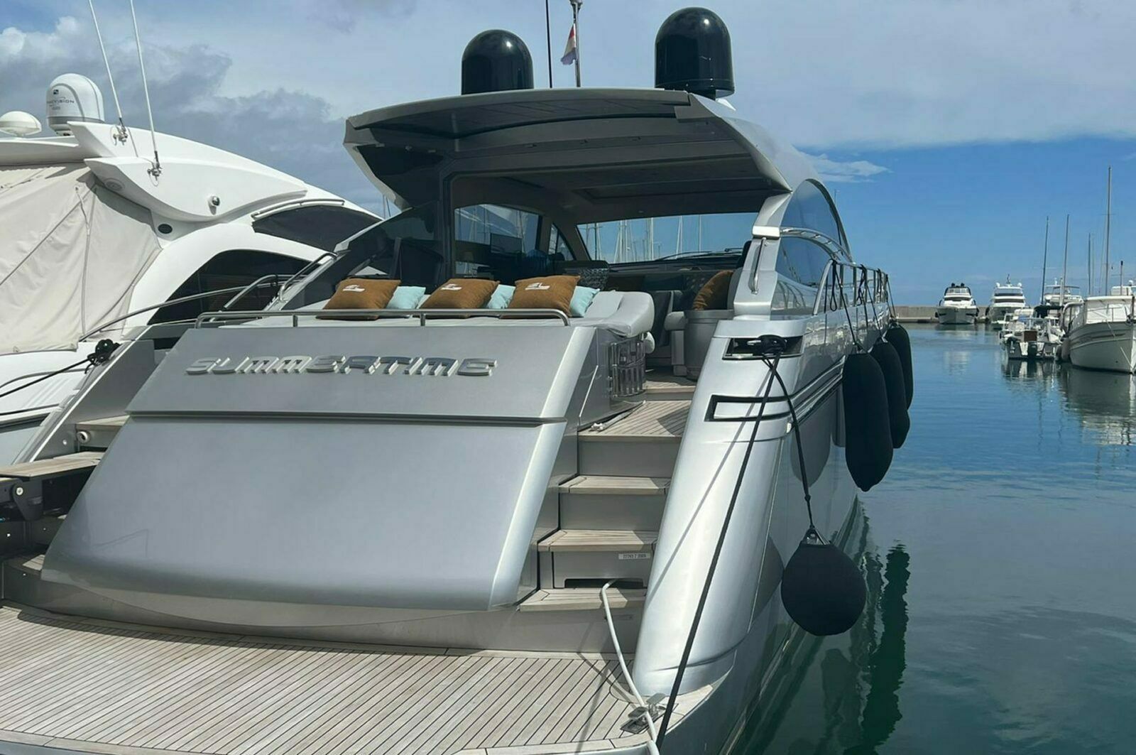 Pershing 64 | Summer Time