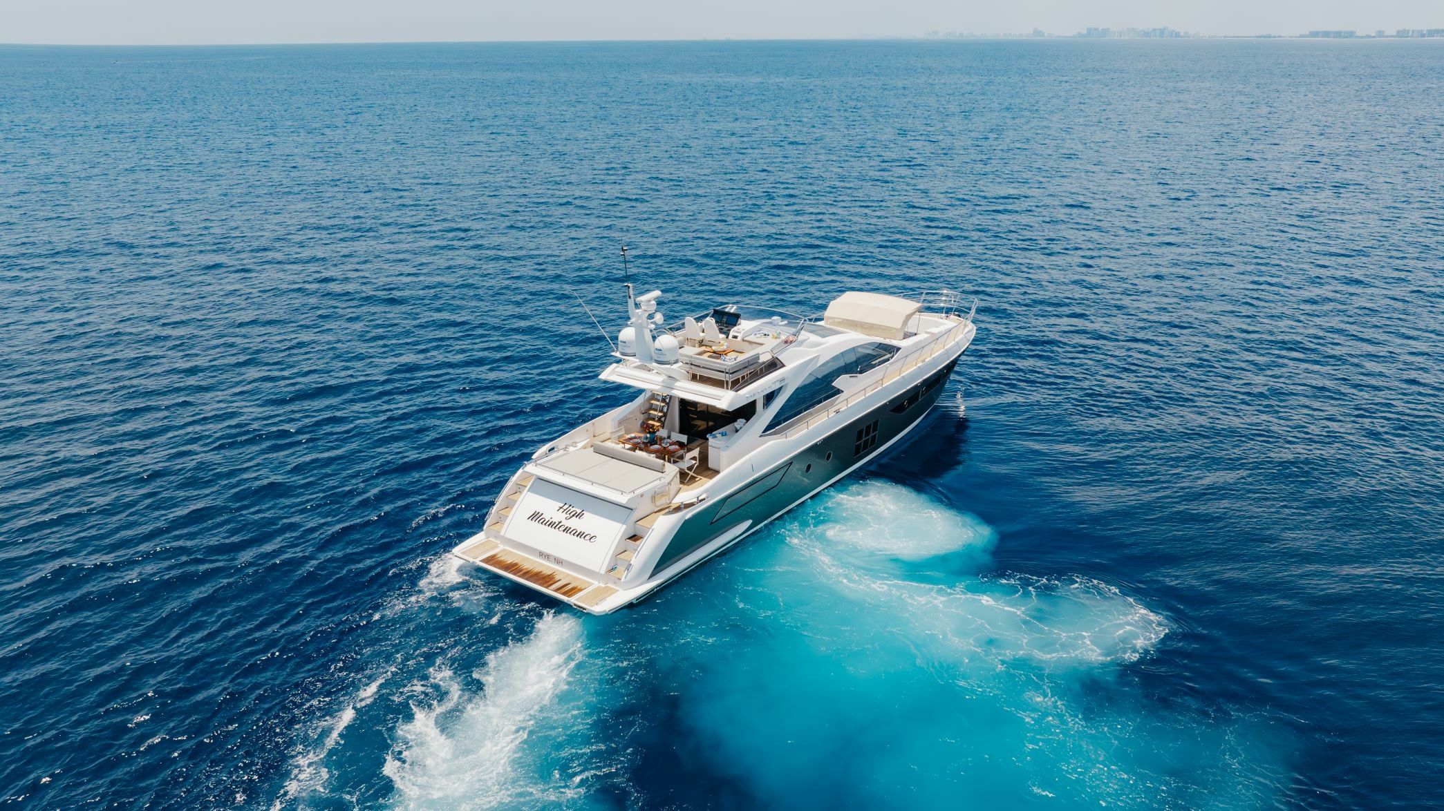 Azimut 77S | High Maintenance