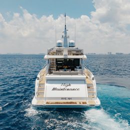 Azimut 77S | High Maintenance