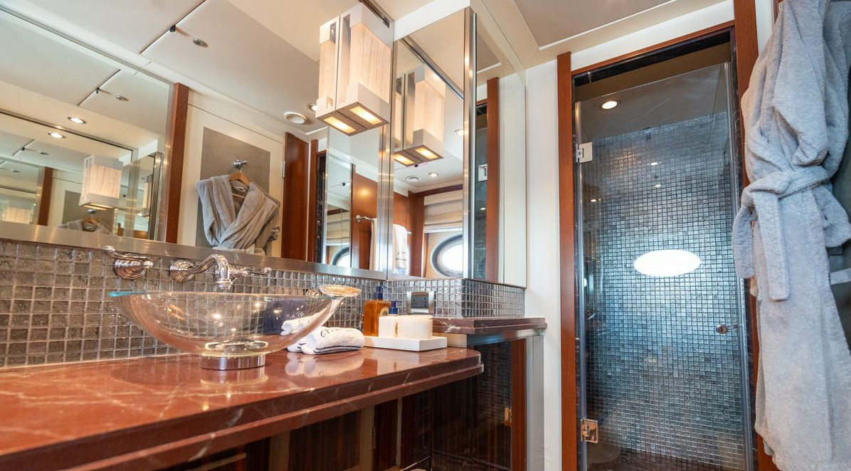 Palmer Johnson 150 | Aquanova