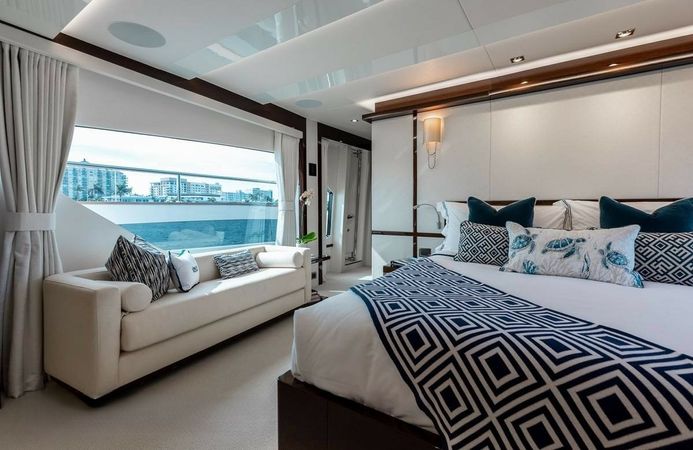 Sunseeker 95 | Mirracle