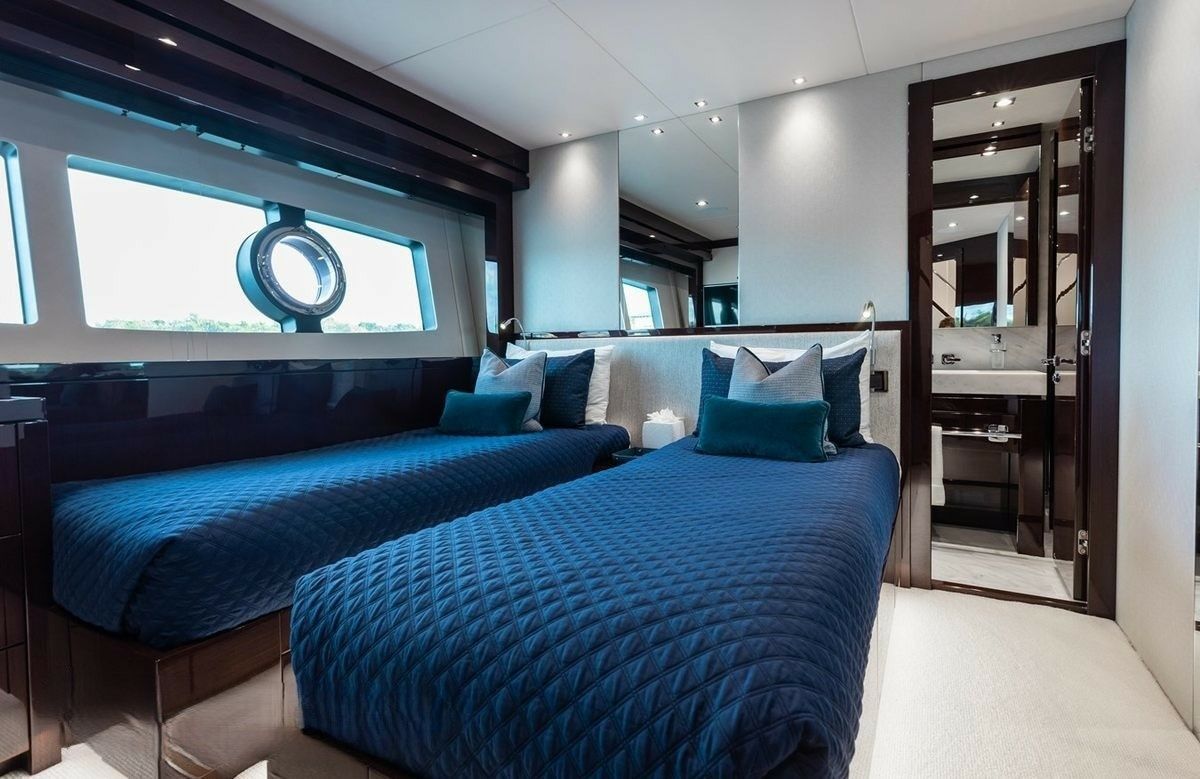 Sunseeker 95 | Mirracle