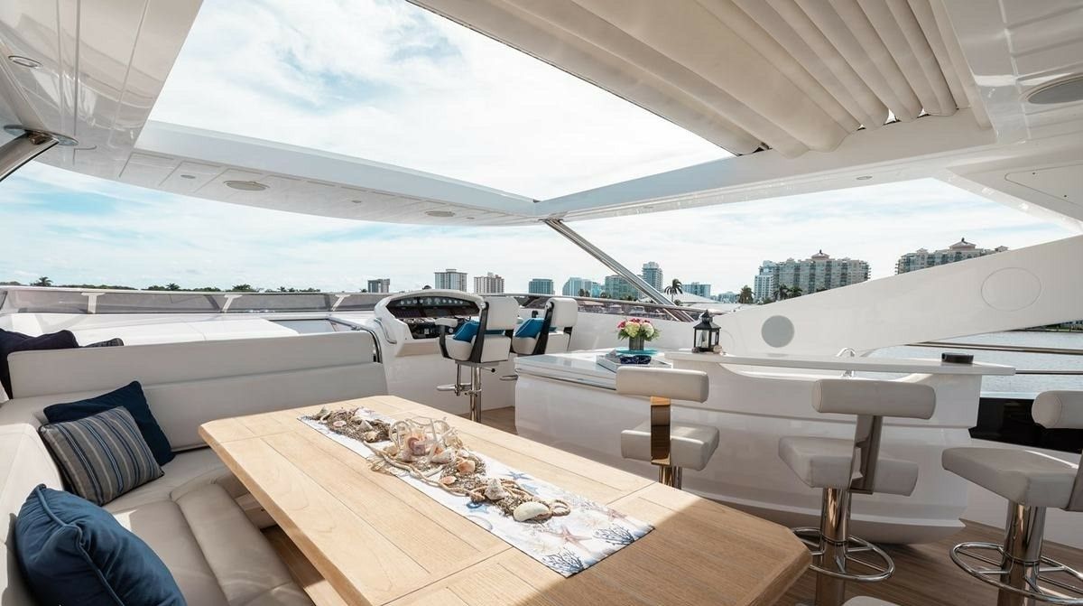 Sunseeker 95 | Mirracle