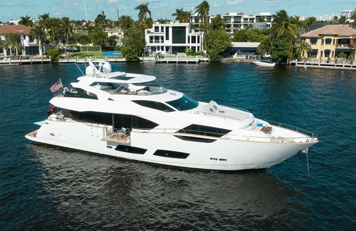 Sunseeker 95 | Mirracle