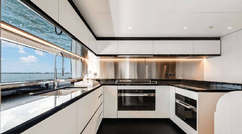 Azimut Grande 35 | Tycoon