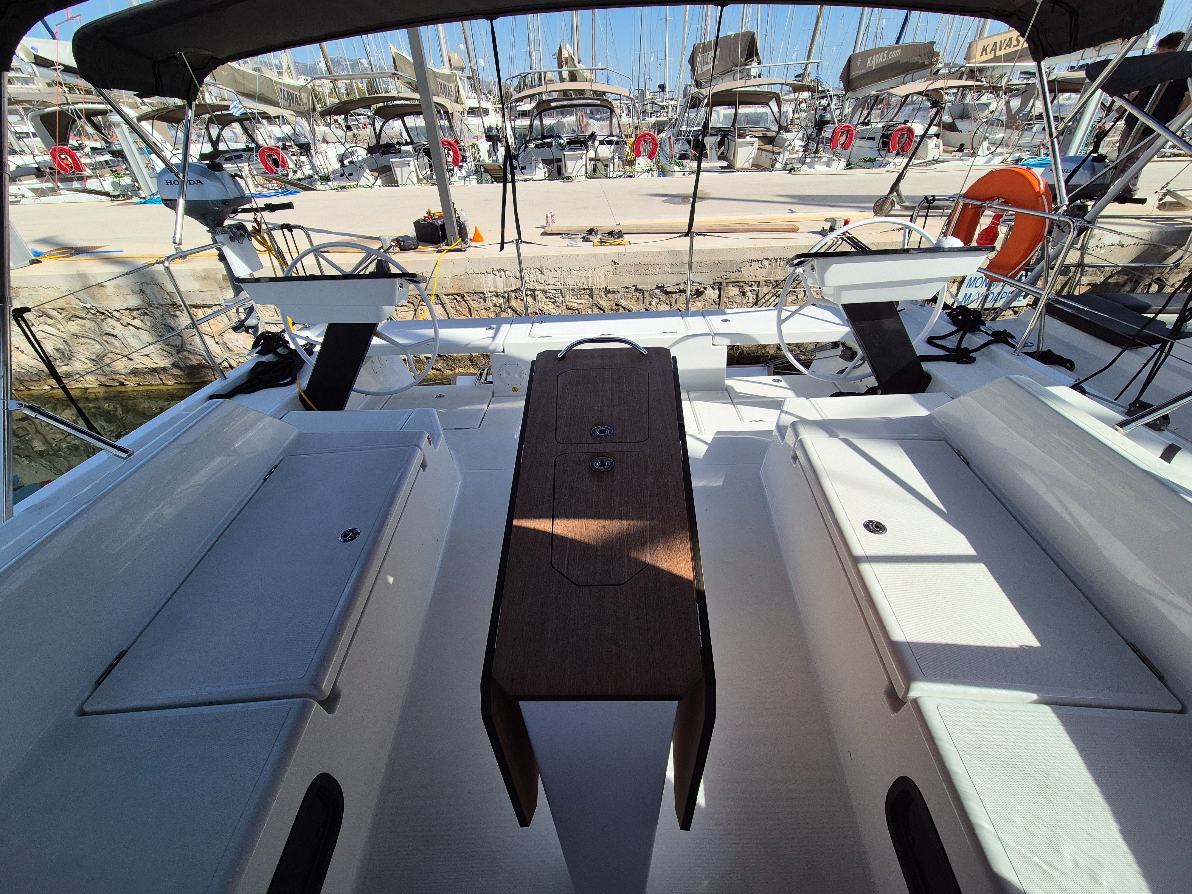 Dufour 44 | Junior Mary 2