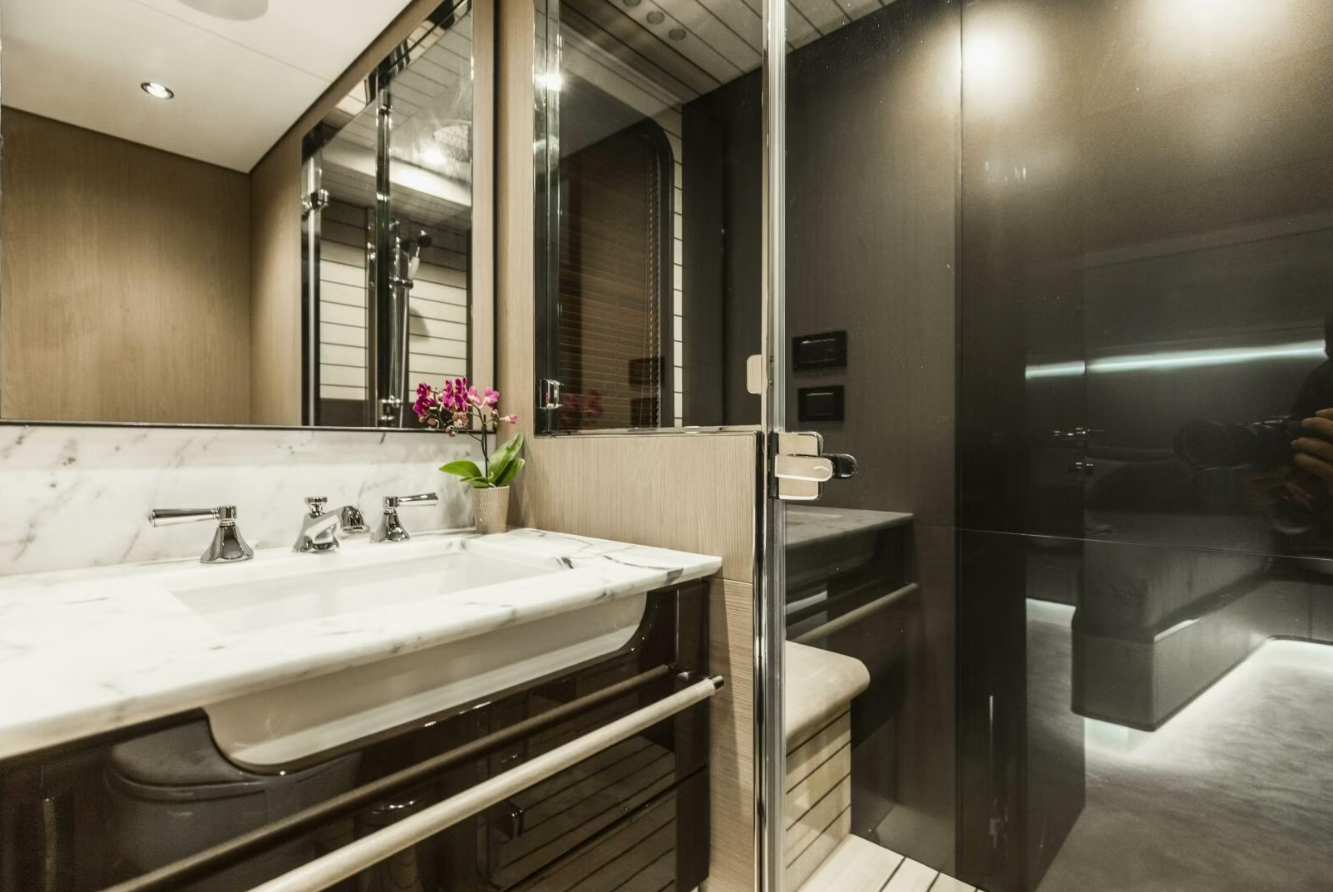 Azimut Grande 27 | Majestic Moments