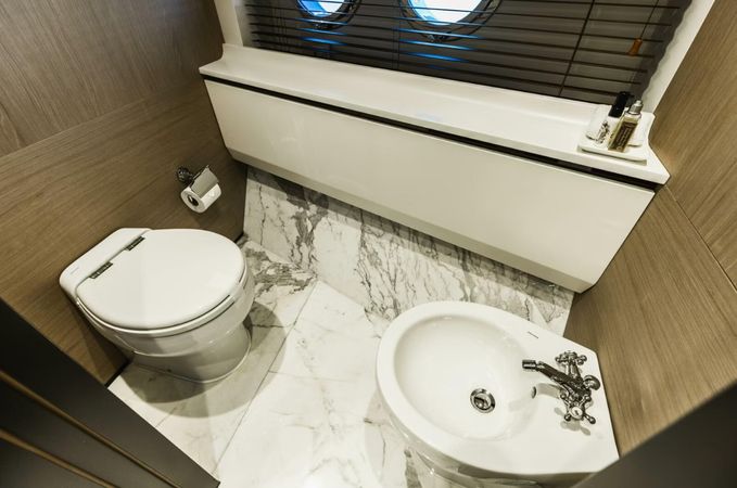 Azimut Grande 27 | Majestic Moments