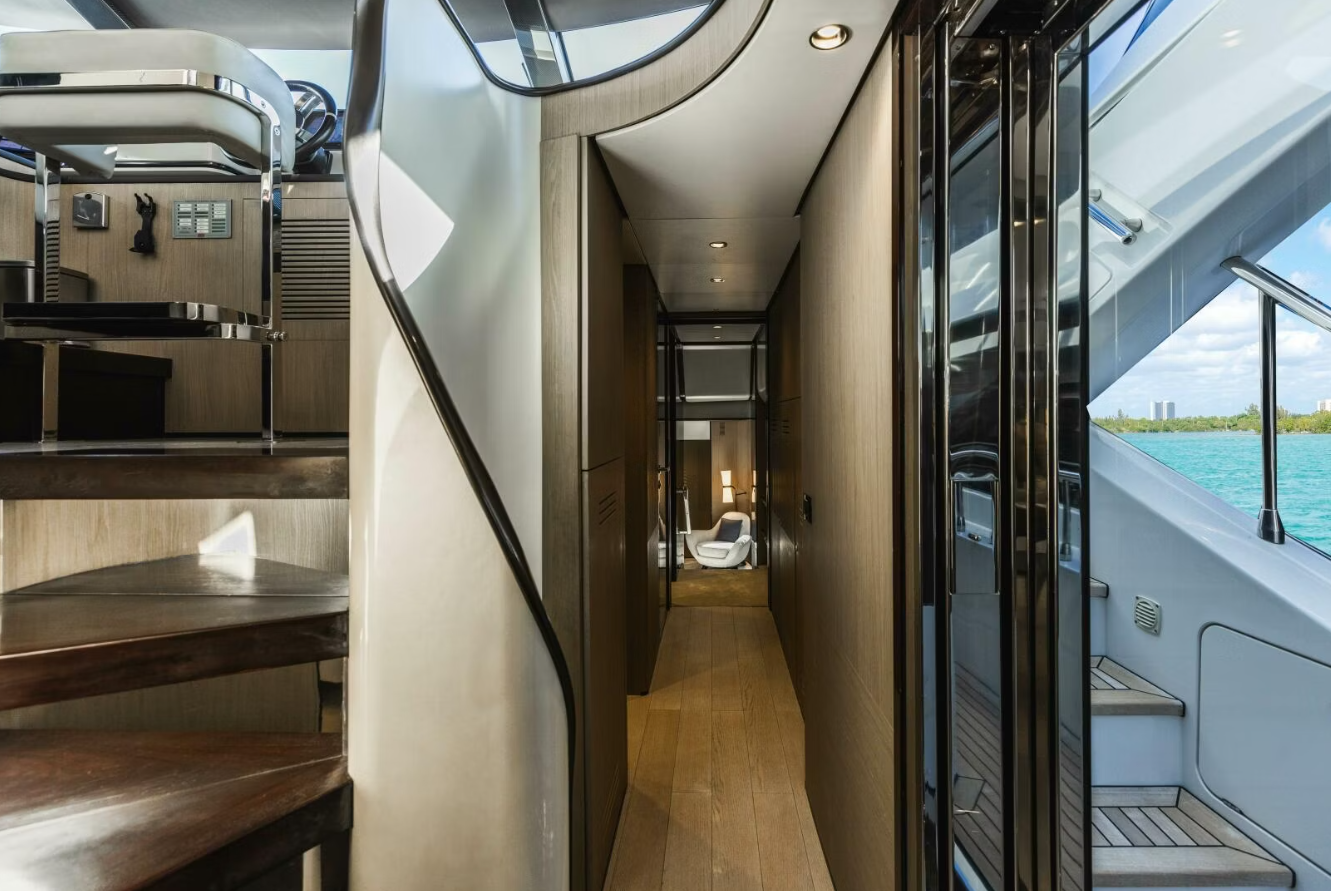 Azimut Grande 27 | Majestic Moments