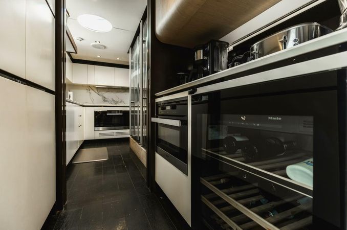 Azimut Grande 27 | Majestic Moments