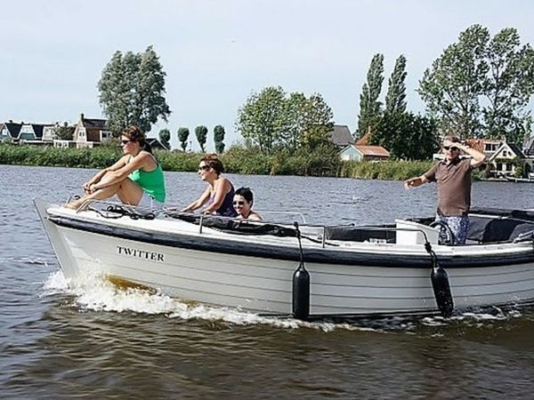 River Cruise 23 | Twitter