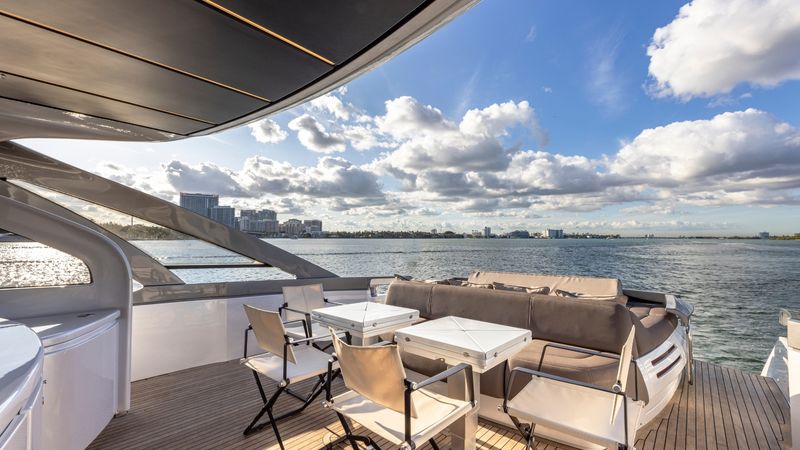 Pershing 70 | Sans Souci 8