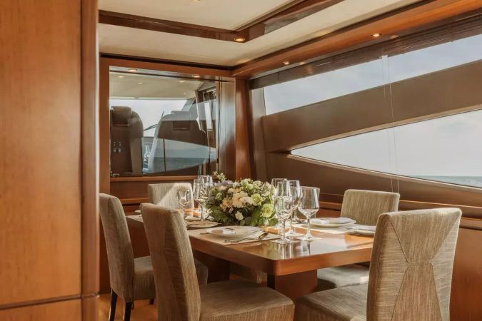 Princess V78 | W.J.Lip