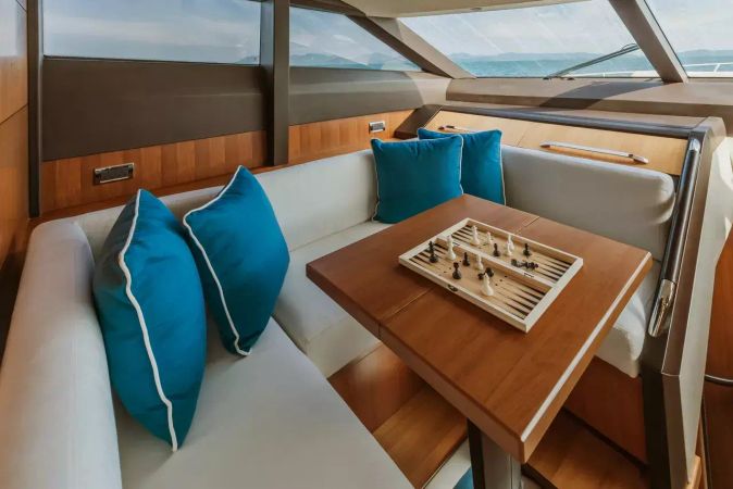 Princess V78 | W.J.Lip