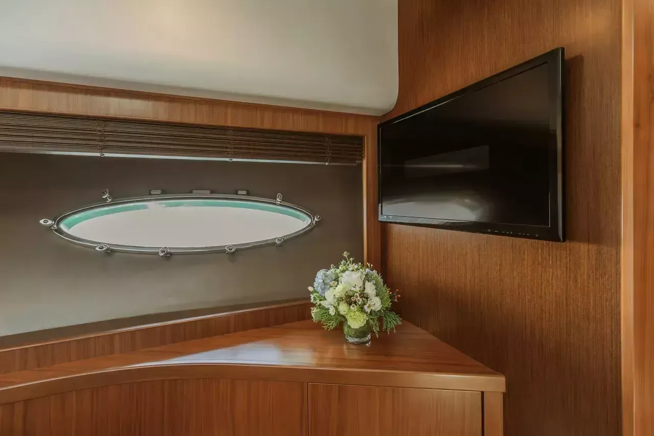 Princess V78 | W.J.Lip