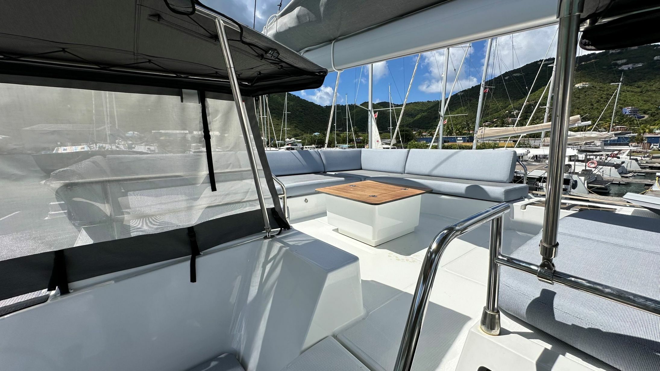 Fountaine Pajot Aura 51 | Valkyrie