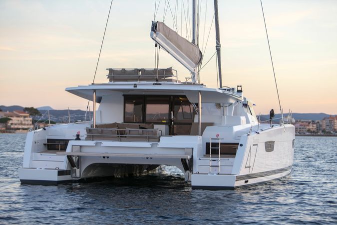 Fountaine Pajot Tanna 47 | Playful