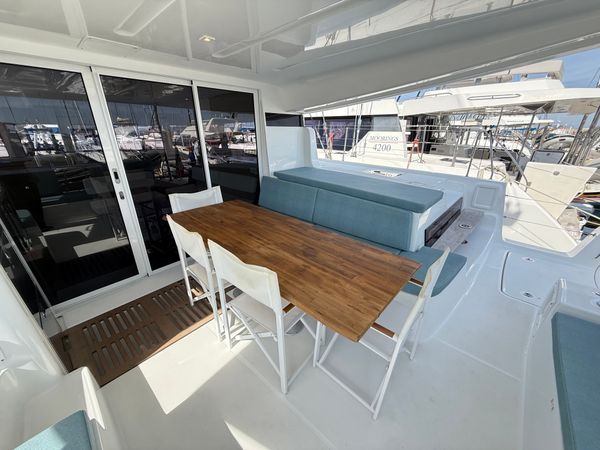 Lagoon 43 | Azzurra