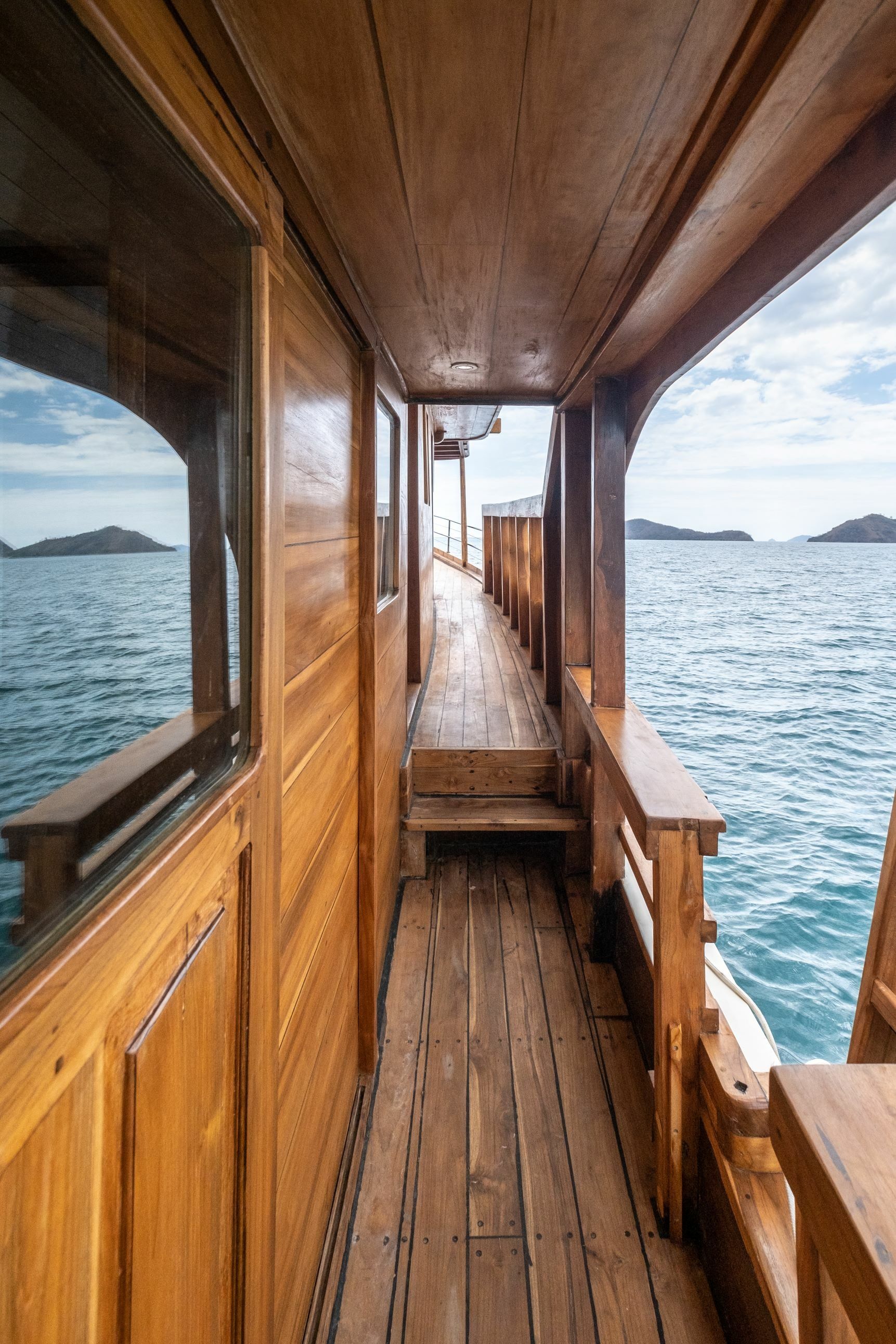 Custom Built Phinisi | La Unua