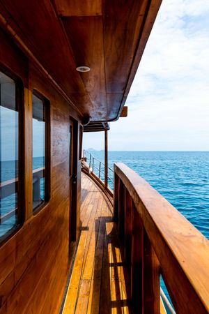 Custom Built Phinisi | La Unua