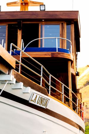 Custom Built Phinisi | La Unua