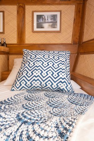 Custom Built Phinisi | La Unua