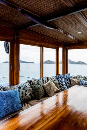 Custom Built Phinisi | La Unua