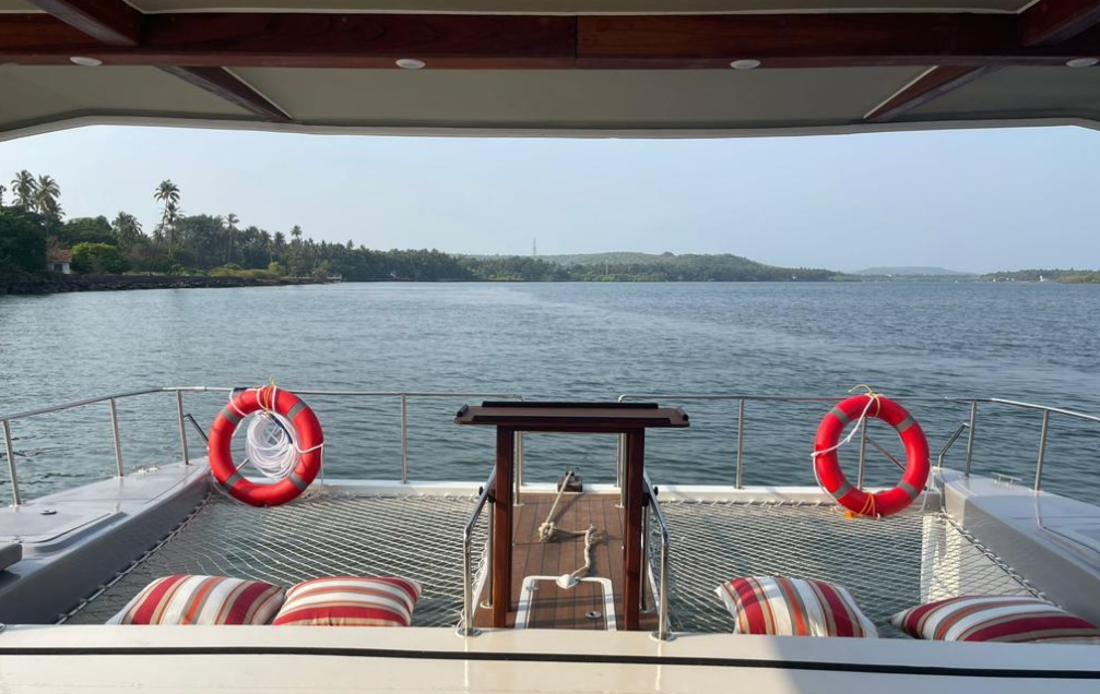 Custom Built 35 | Calypso