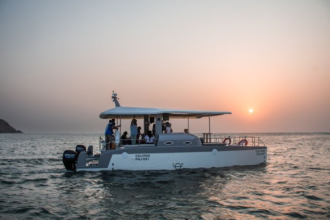 Custom Built 35 | Calypso