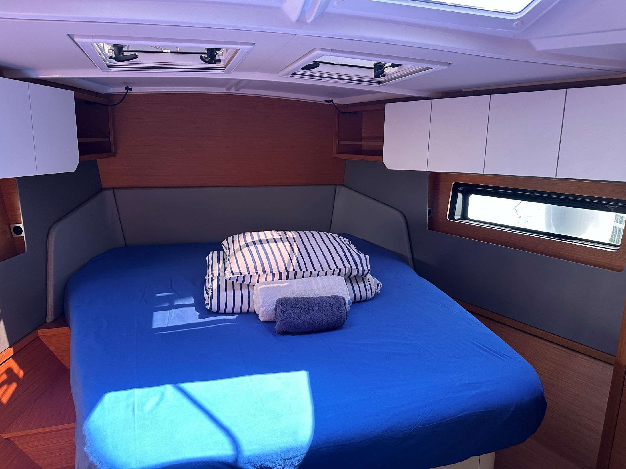 Dufour 44 | Gimme! Gimme!