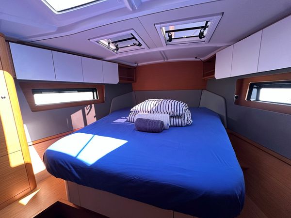 Dufour 44 | Gimme! Gimme!