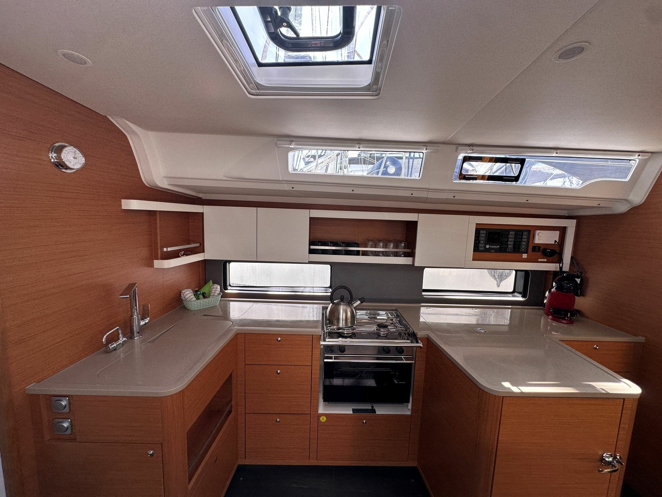 Dufour 44 | Gimme! Gimme!