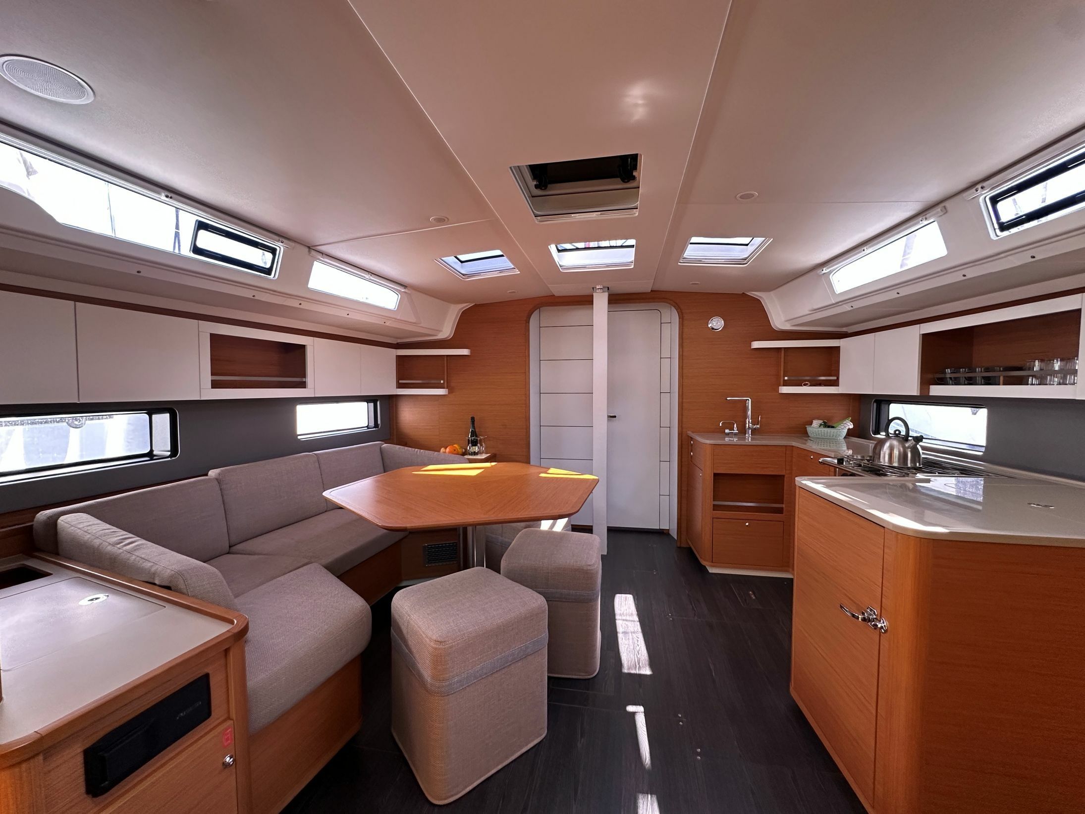 Dufour 44 | Gimme! Gimme!