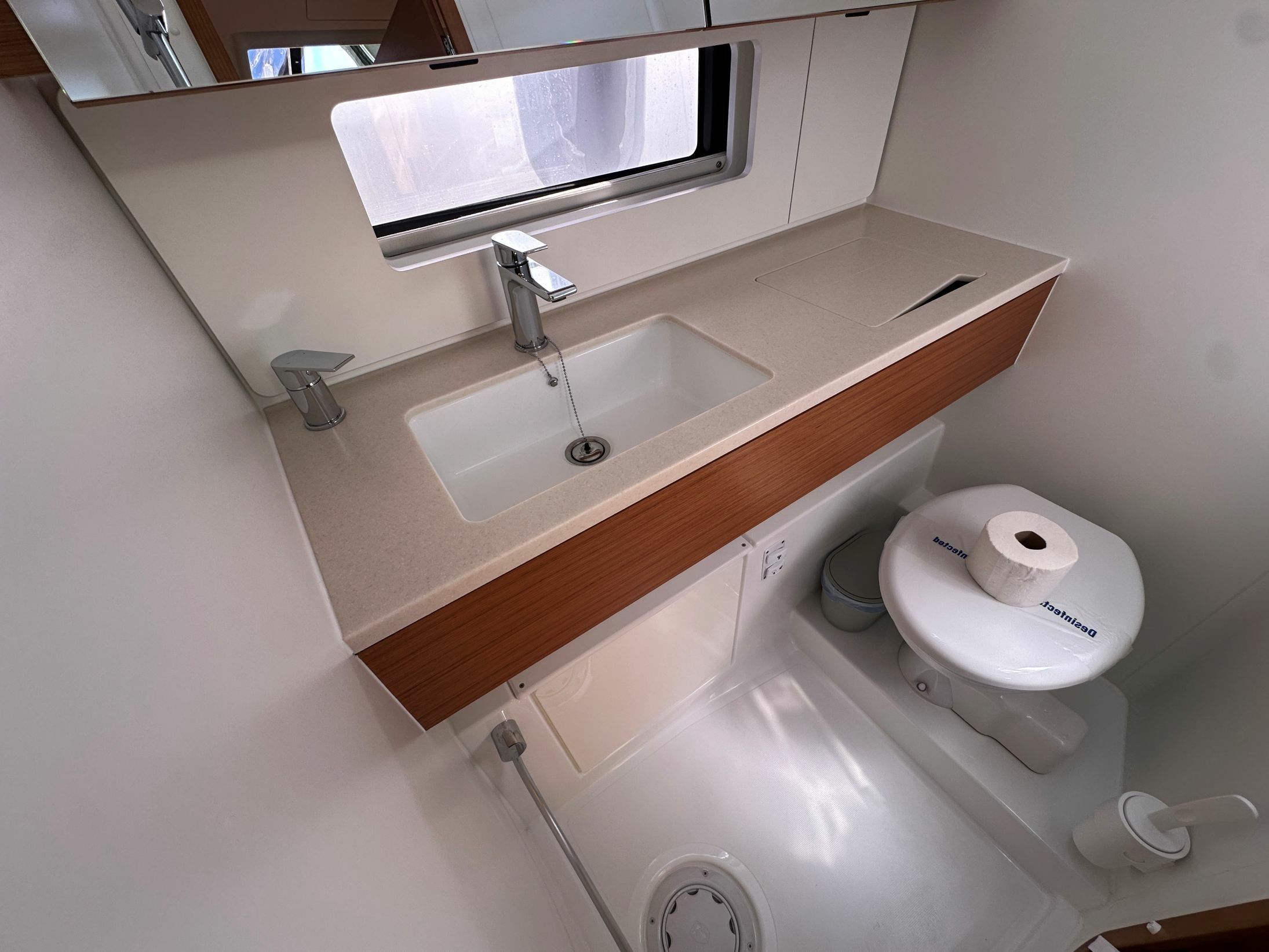 Dufour 44 | Gimme! Gimme!