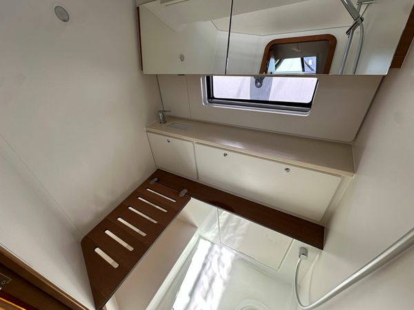 Dufour 44 | Gimme! Gimme!