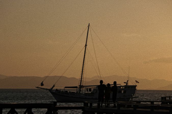 Custom Built Phinisi | Lambo