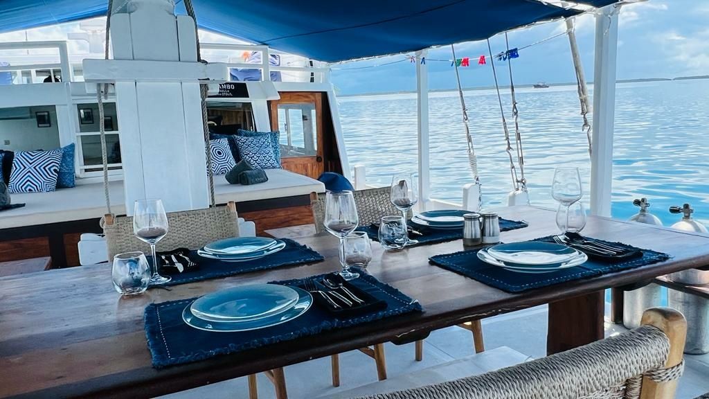 Custom Built Phinisi | Lambo