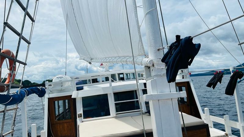 Custom Built Phinisi | Lambo