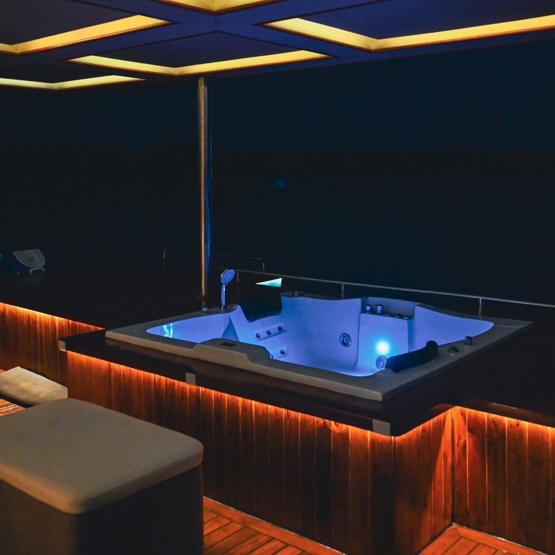 Custom Built 65 | Mi Amor