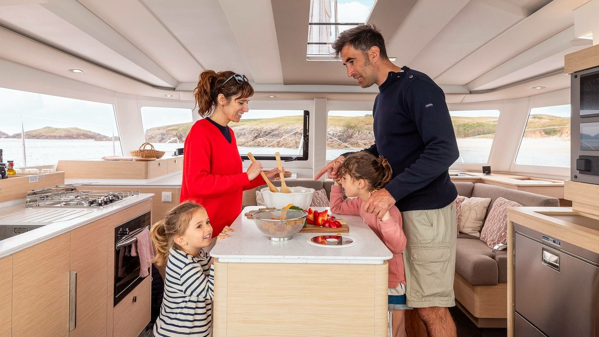 Fountaine Pajot New 41 | Gin Mare