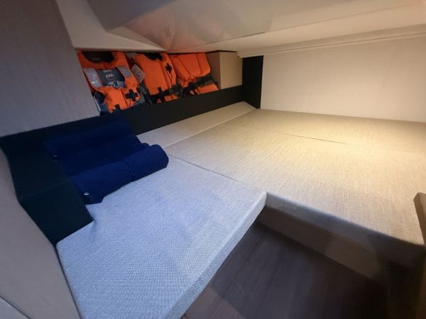 Cranchi E30 Endurance | Swift