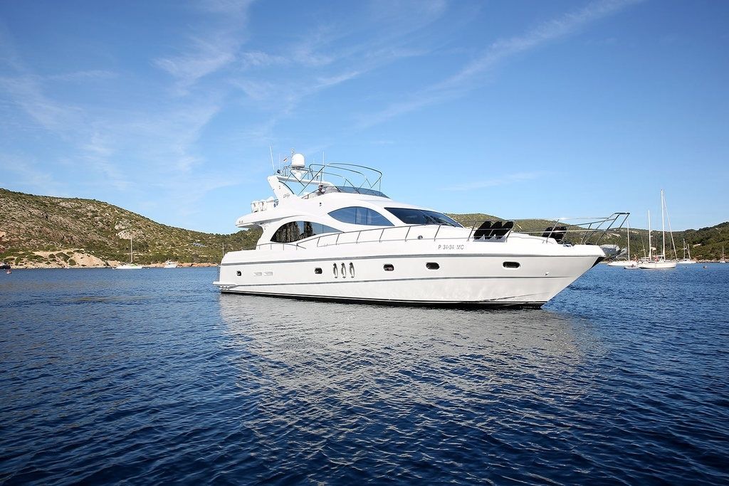 Gulf Craft Majesty 66 | Foxy Lady