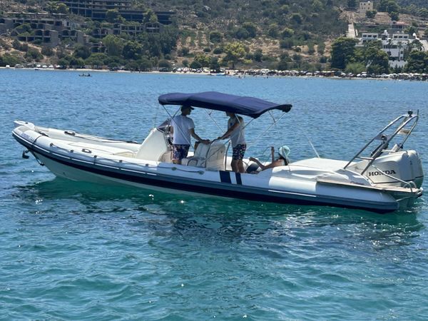 Cobra Yachts 30 | Tourourou