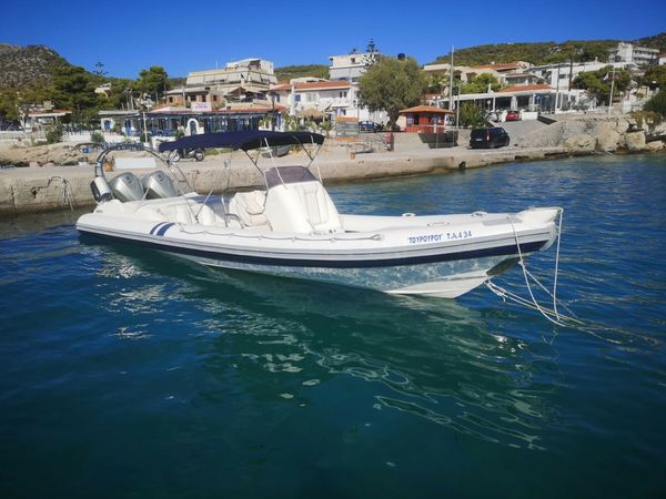 Cobra Yachts 30 | Tourourou