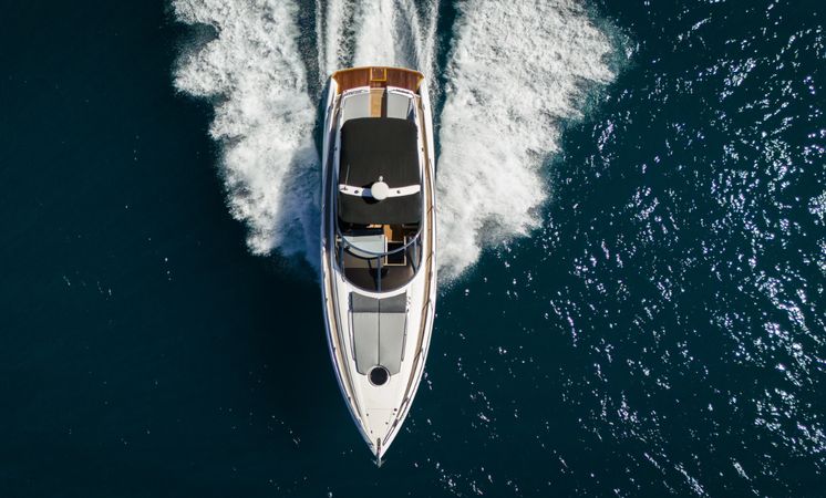 Sunseeker Superhawk 43 | Baieta