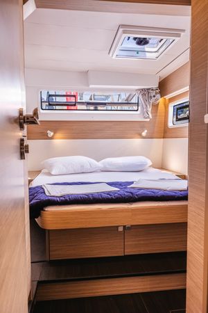Lagoon 43 | Emerald